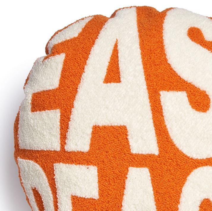 Ease - Tufted Cushion