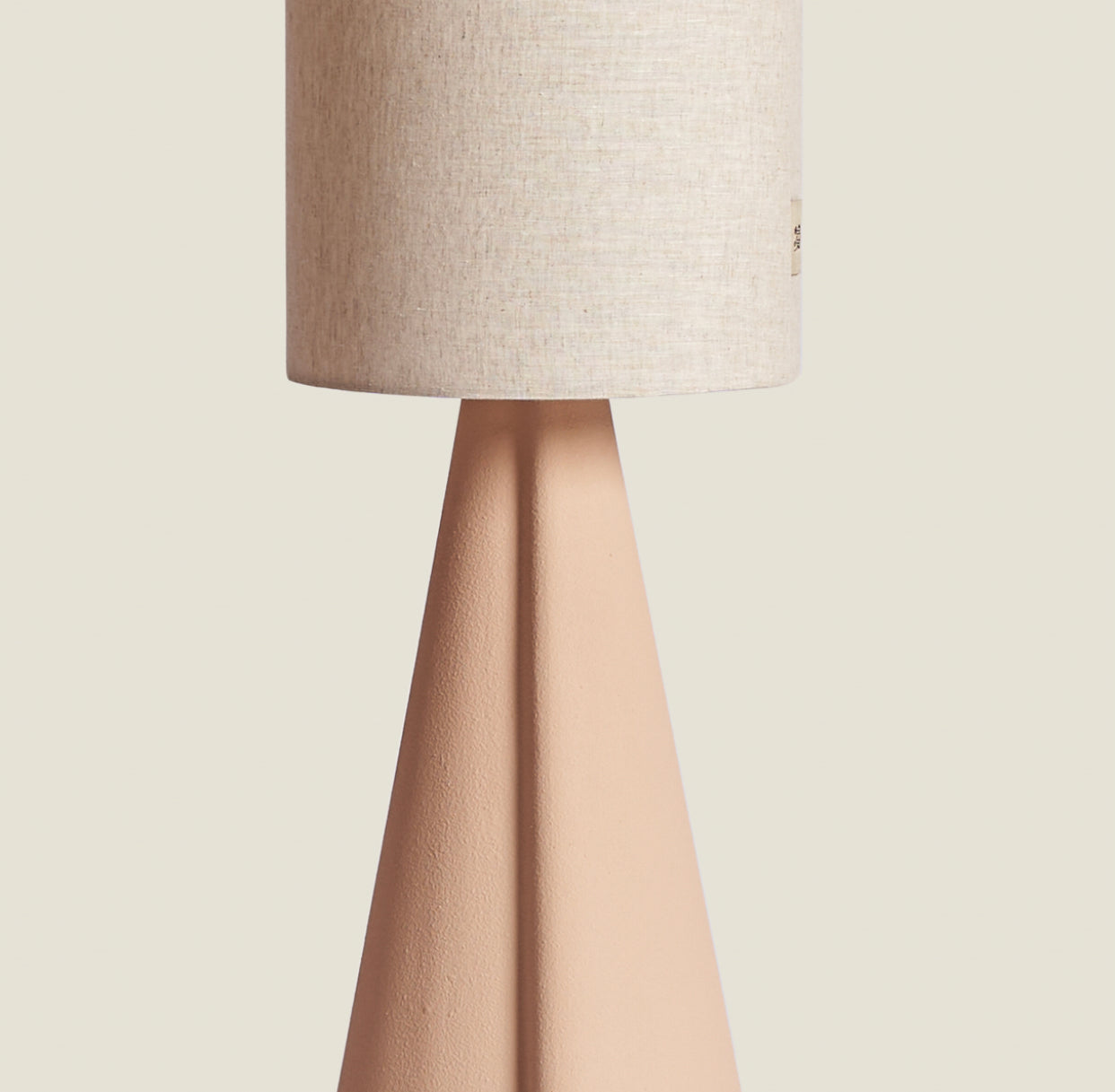 Jawda in Nude Pink - Floor Lamp