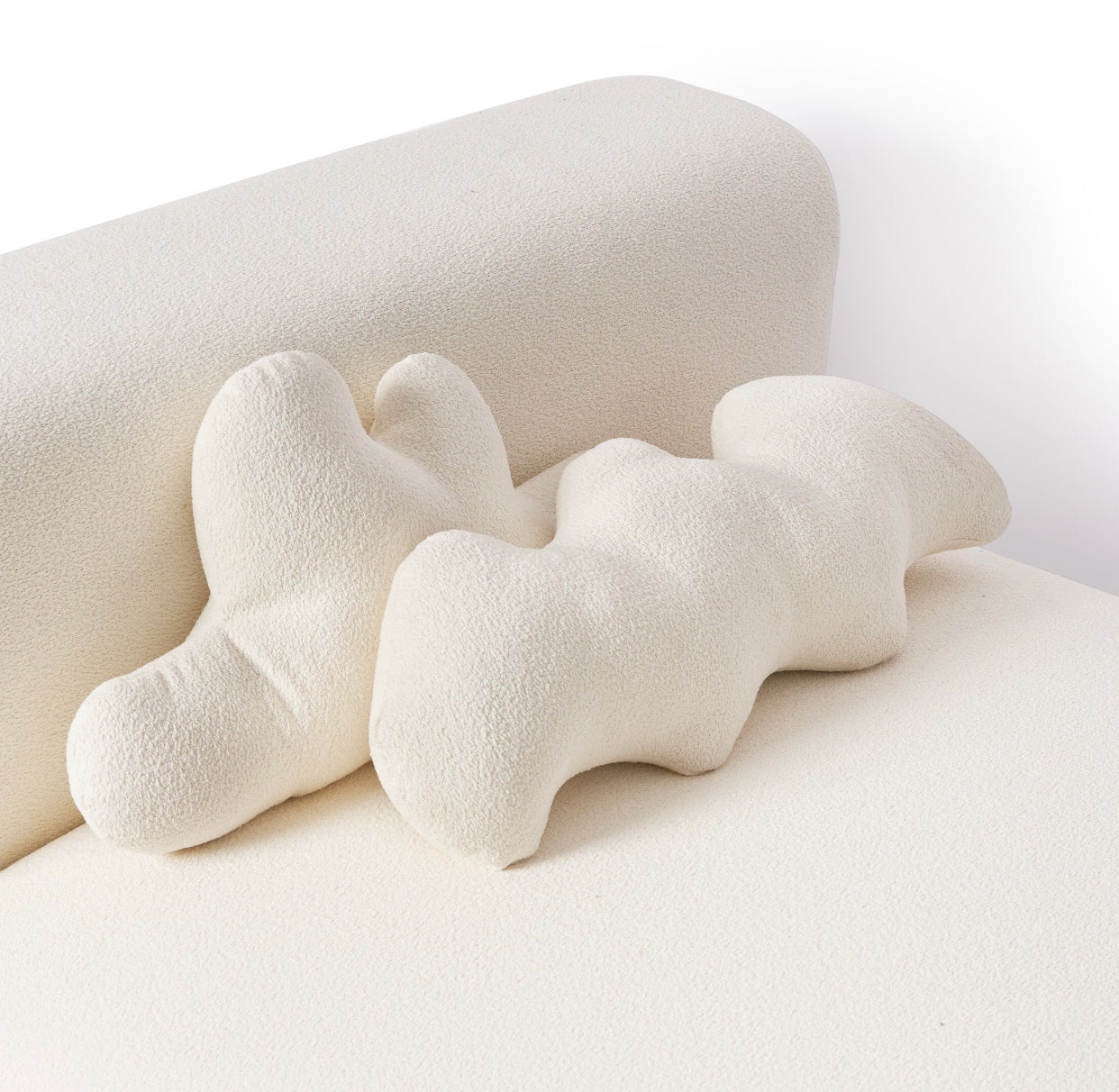 Caterpillar - 3D Boucle Cushion