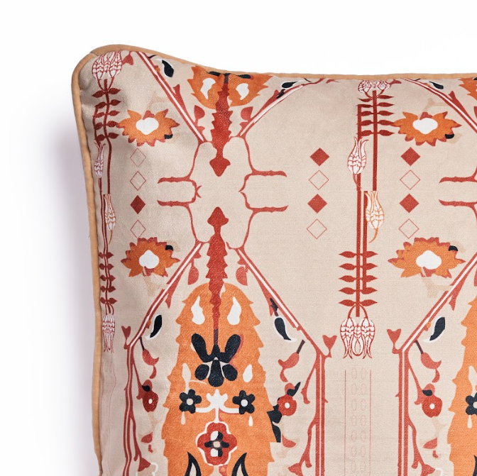Hoodo - Fabric Cushion