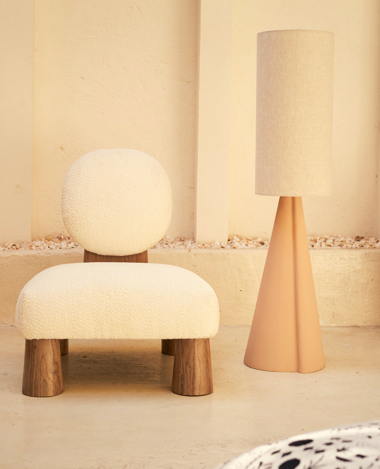 Jawda in Nude Pink - Floor Lamp