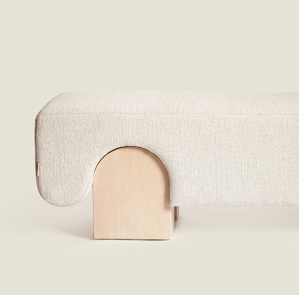 Daine Bench