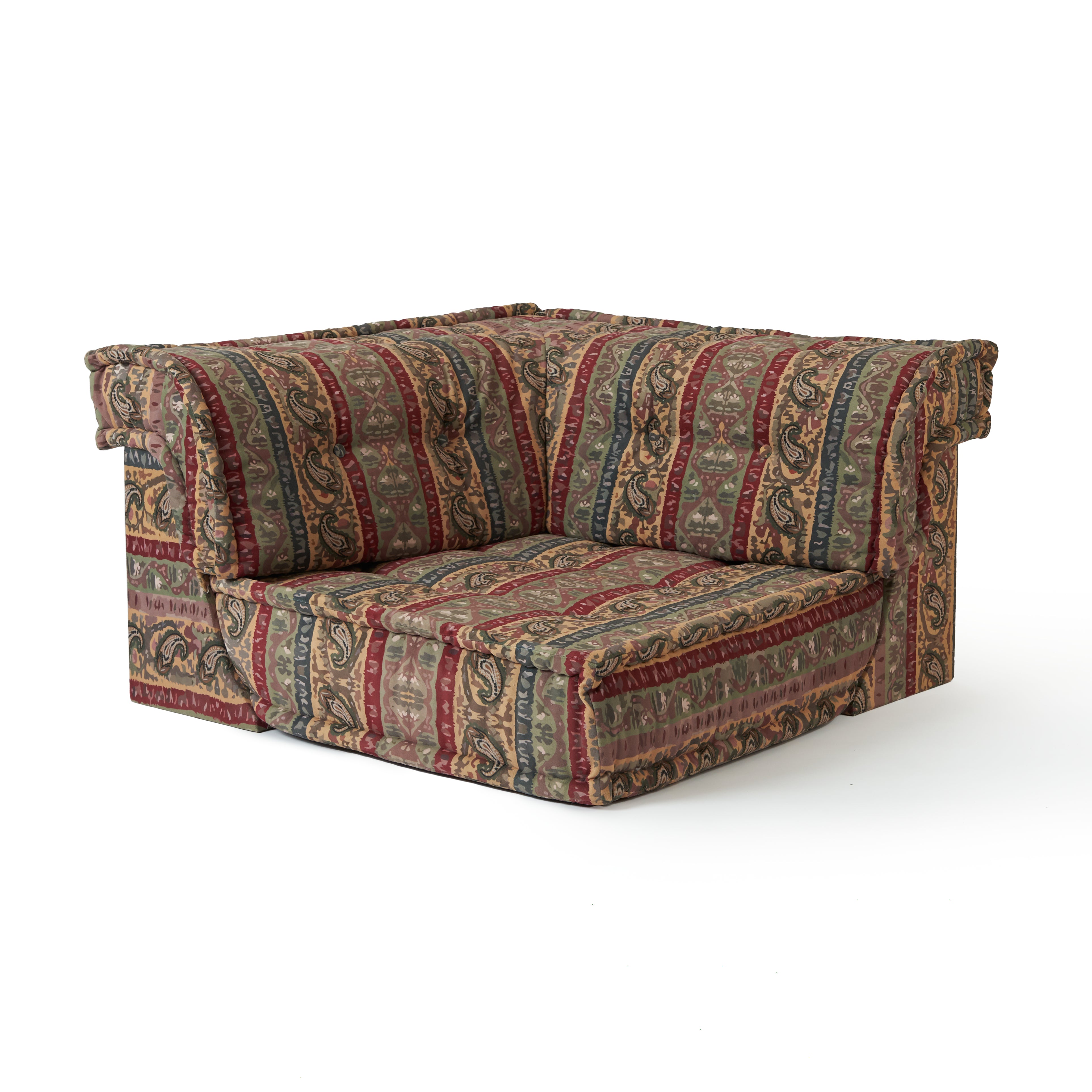 Kenji - Corner Seat