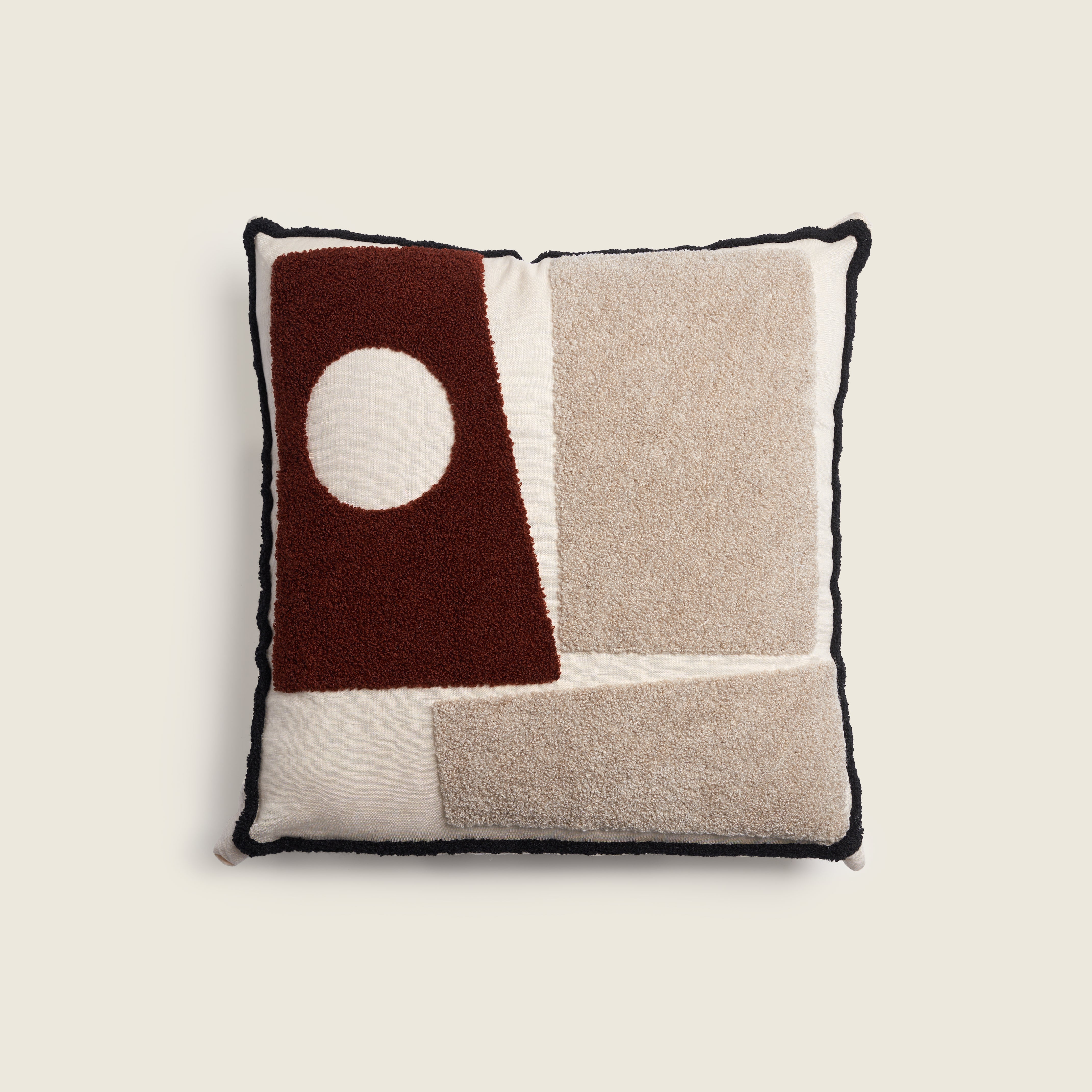 Maira- Tufted Cushion