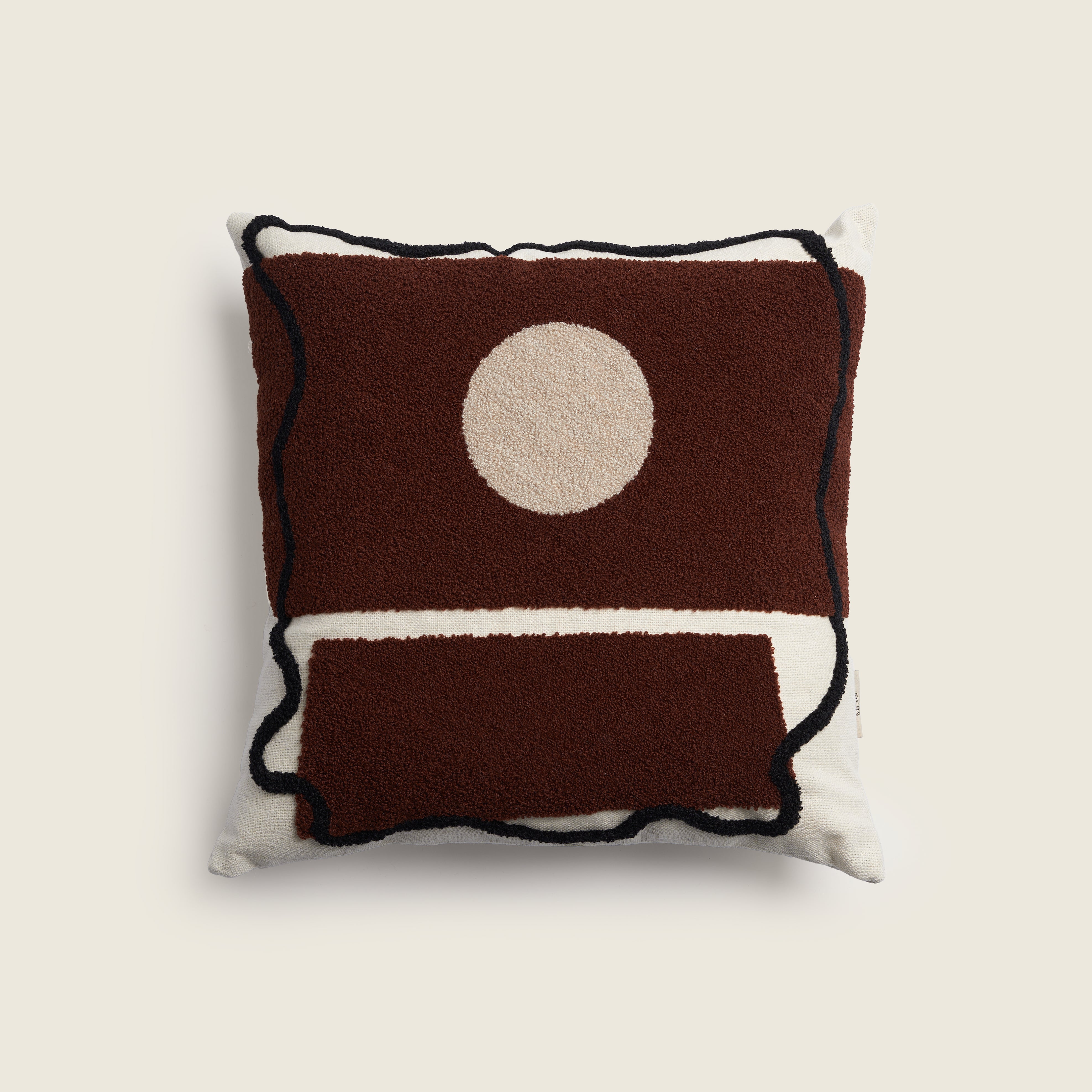 L' amour - Tufted Cushion