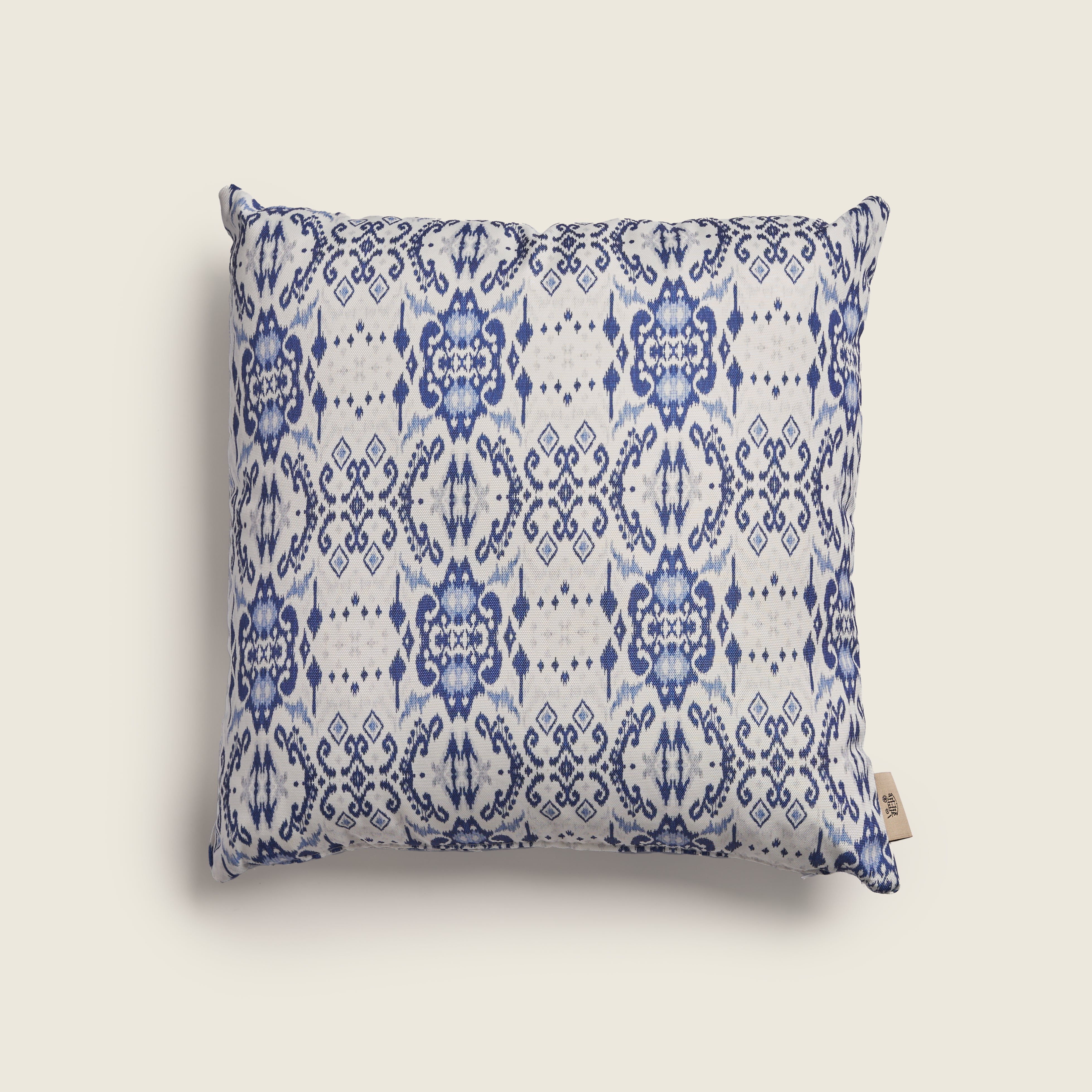 Med - Fabric Cushion