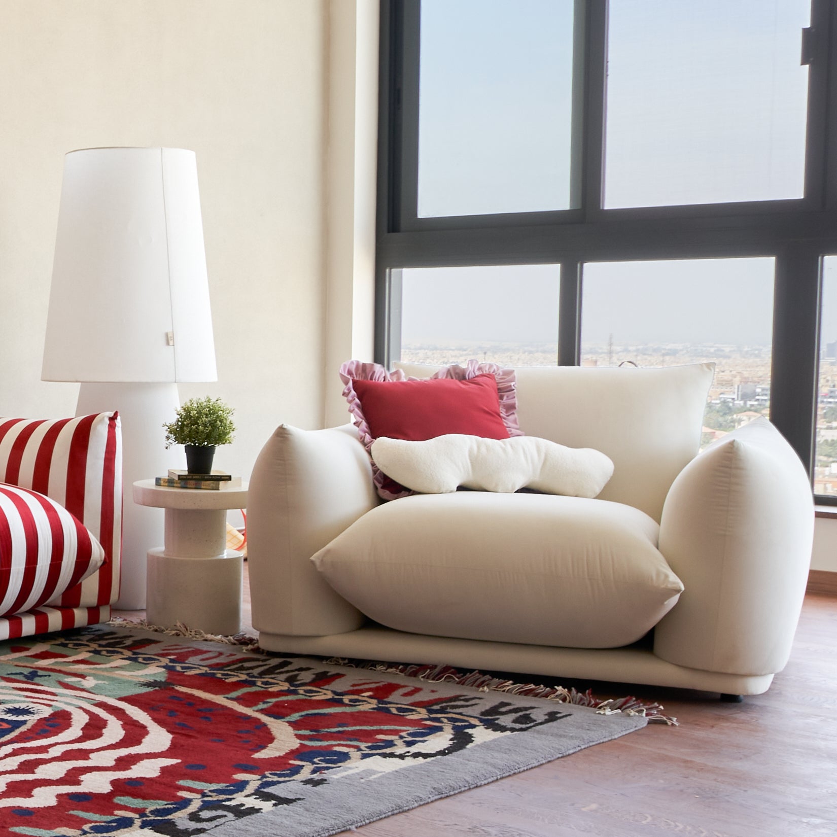 Tokio - Arm Chair