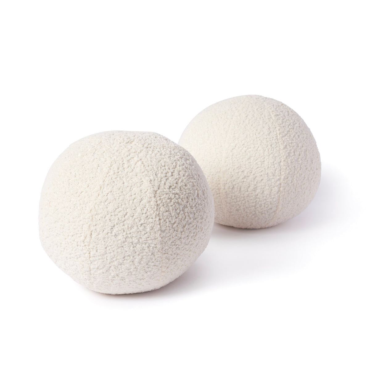 Ivory Snow Ball - Boucle Cushion
