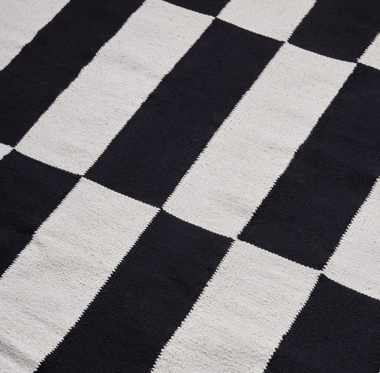 Roseta - Kilim Rug
