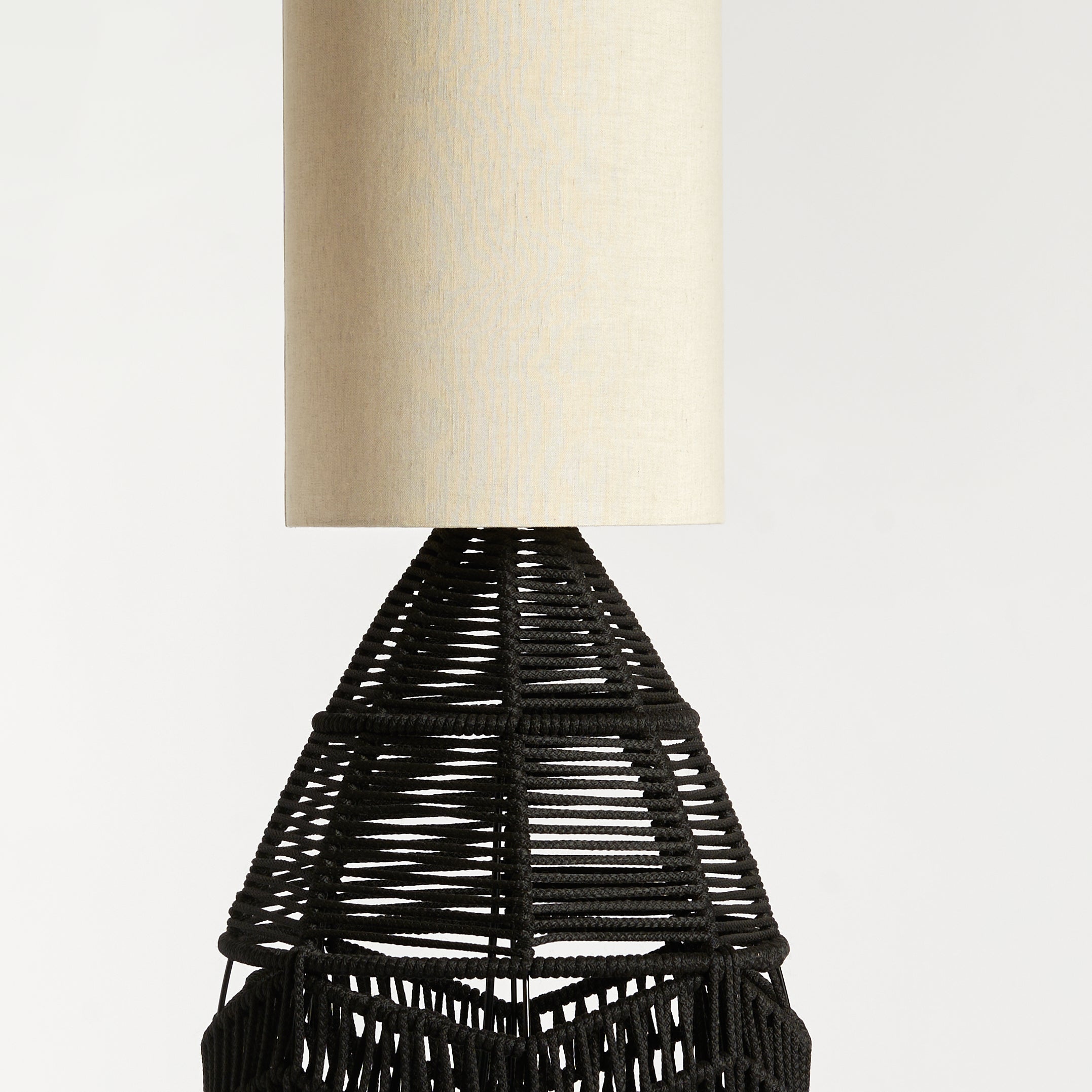 Lecci Black